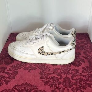 Nike Court Vision Low Shoes Womens Size 8 White Casual Sneakers DD9665-100